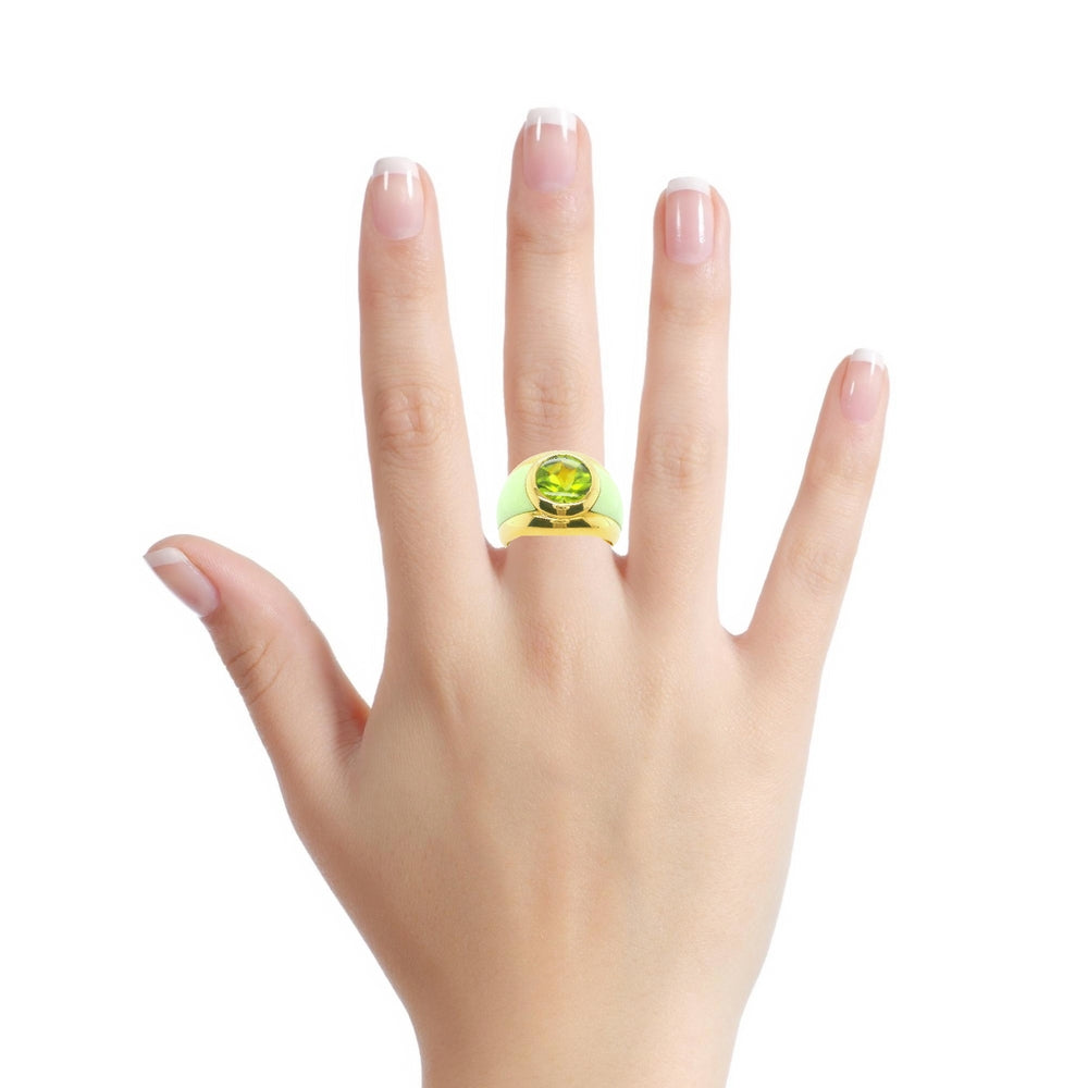 ring-peridotring-an-hand-lemon_chrysopras-gelbgold-juwelier-risch