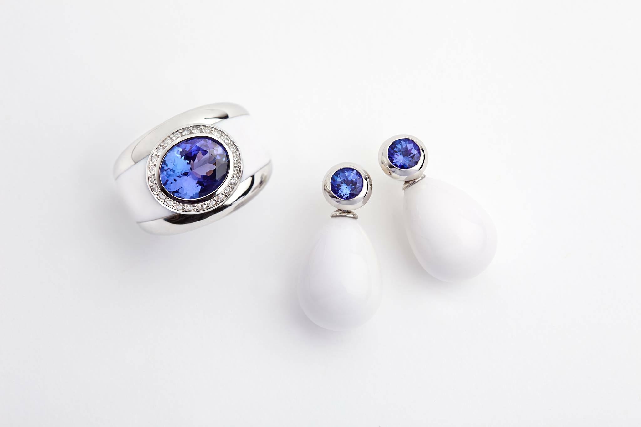 Tansanitring mit Cachelong Intarsien