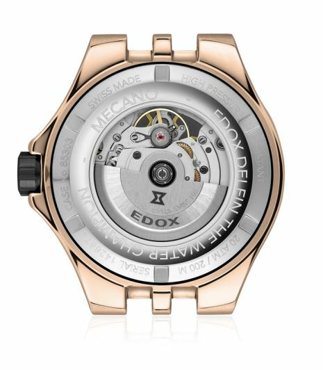 Edox Delfin Uhr Ansicht von unten durch den Glasboden in das Automatikwerk