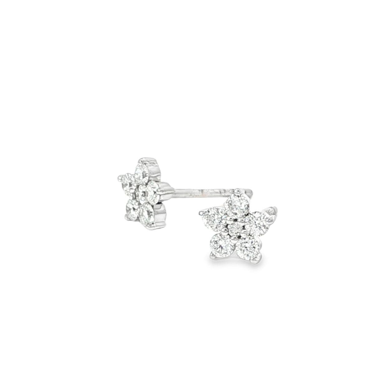 12Brillanten-ohrstecker-weissgold-18k-juwelier-risch