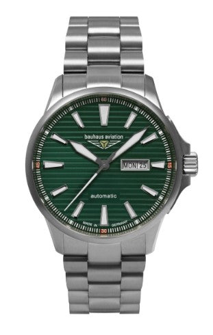 Uhr bauhaus aviation, automatik, gruenes zbl, titan, titanband, juwelier-risch
