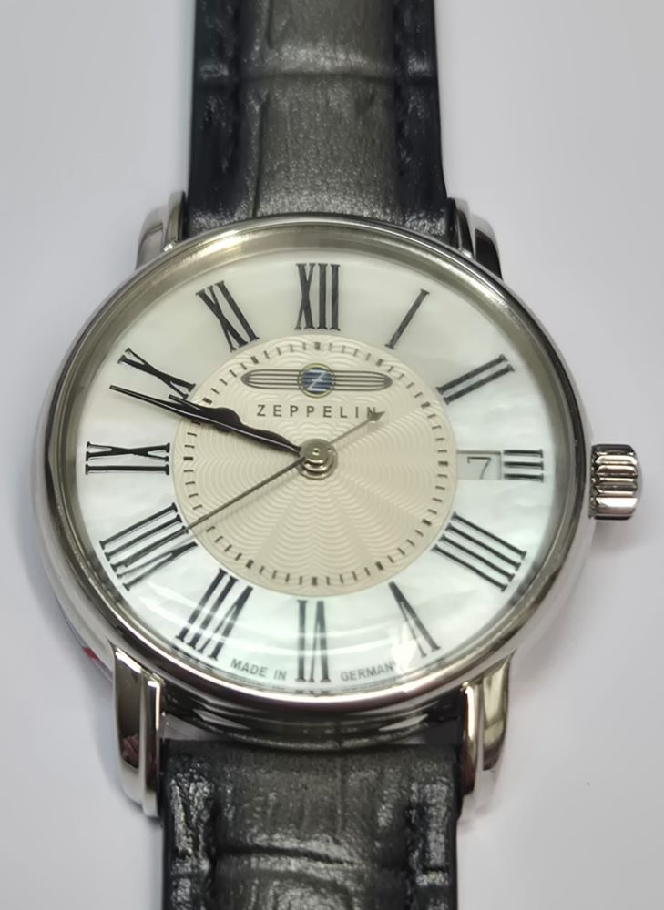9541-1-zeppelin-uhr-quarz-metropolis-juwelier-risch
