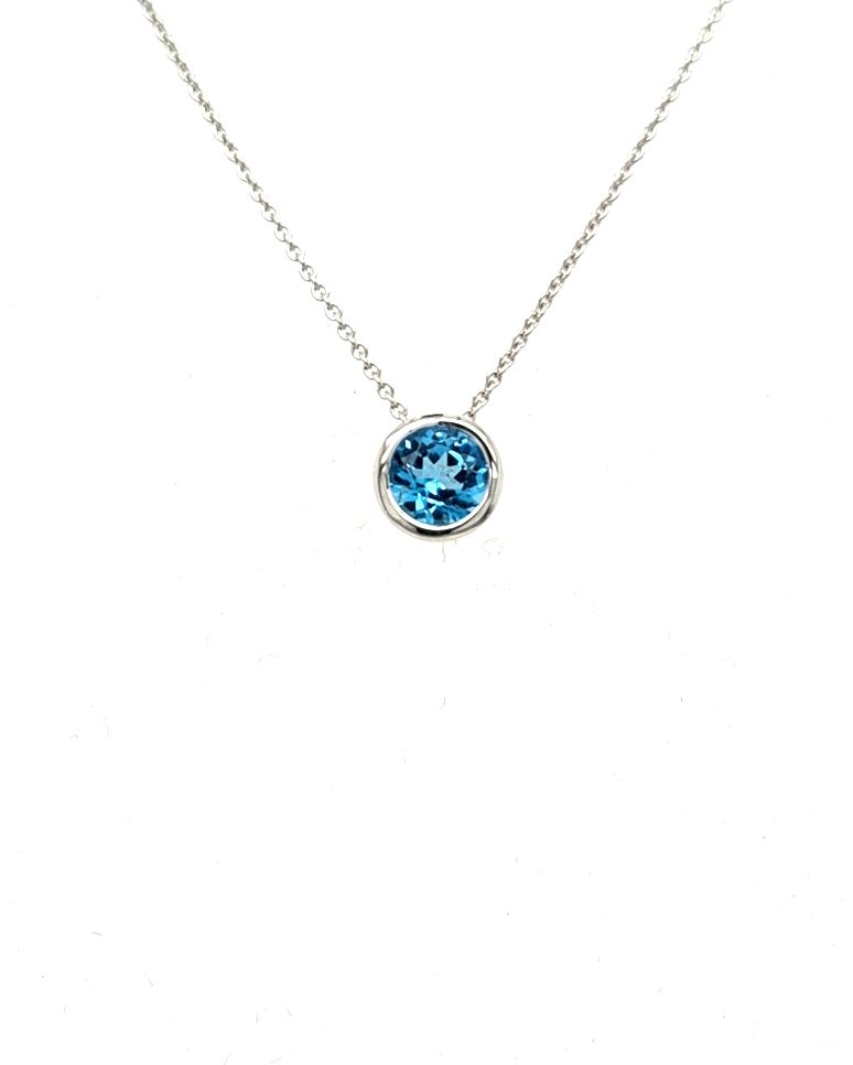 anhaenger-blauer-mIttelstein-edeltopas-weissgold-juwelier-risch
