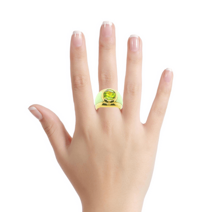 ring-peridotring-an-hand-lemon_chrysopras-gelbgold-juwelier-risch