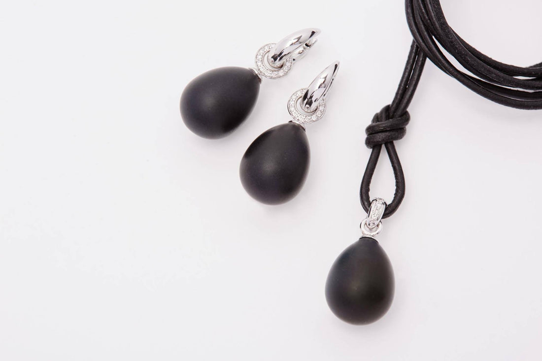 Schwarze Jade Einhänger für Creolen